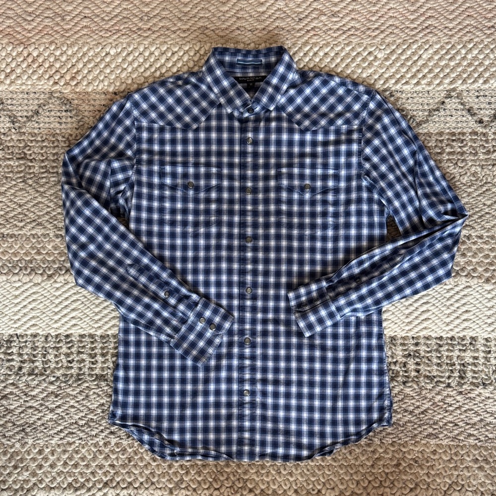 🍌 Banana Republic Western Cut Pearl Snap Navy Plaid Men's Long Sleeve Shirt